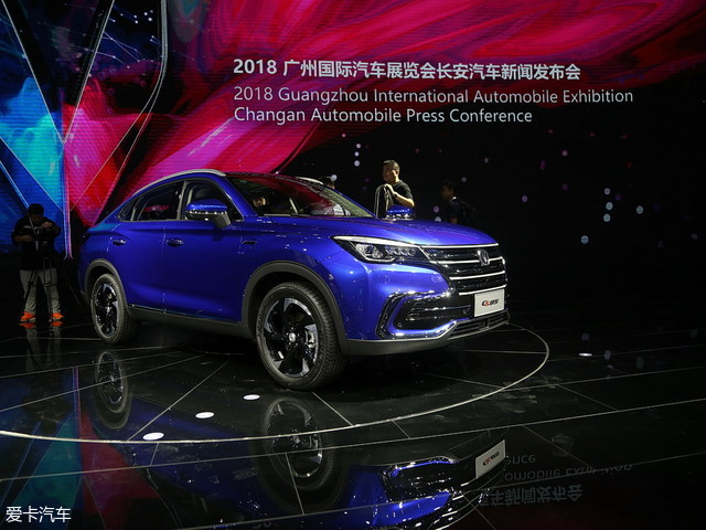 长安乘用车2019款长安CS85